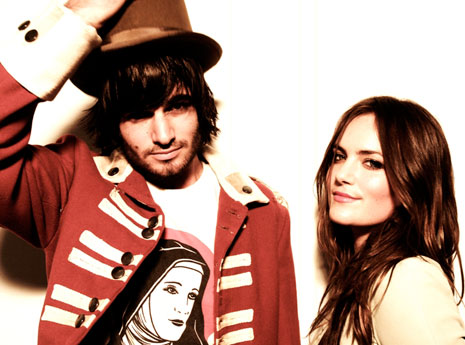 Angus++Julia+Stone+166741